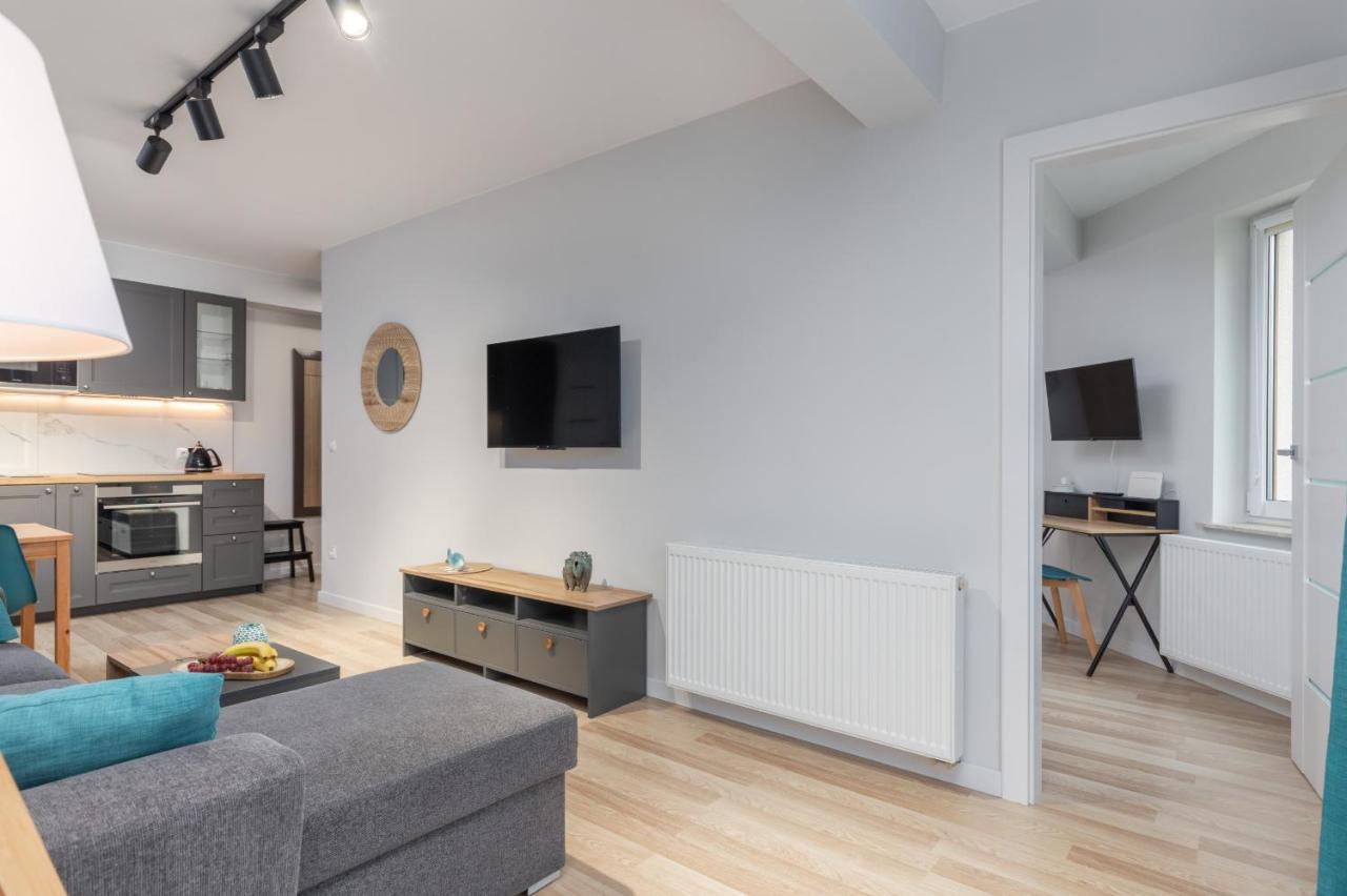 Two-bedroom By Renters Apartment Darlowko