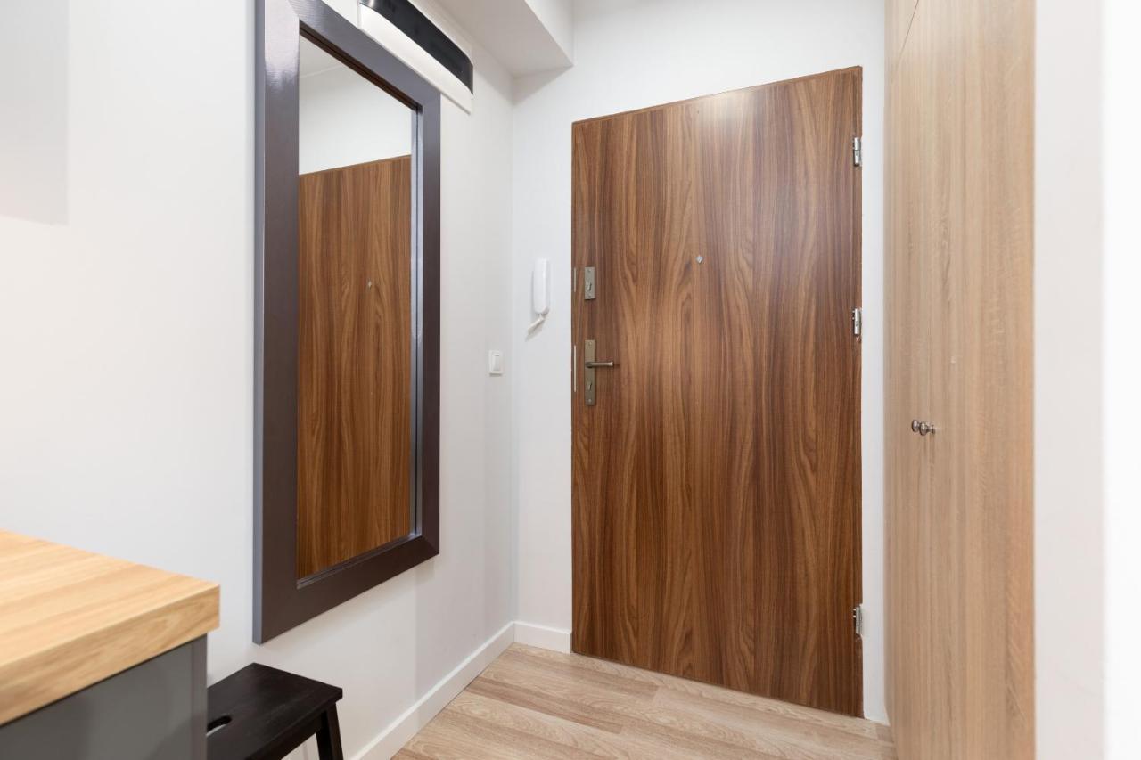 Apartment Two-bedroom By Renters *