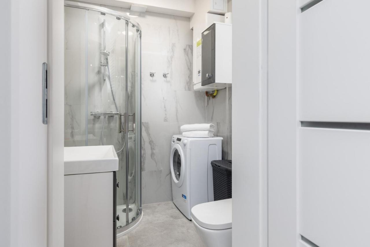 Two-bedroom By Renters Apartment Darlowko